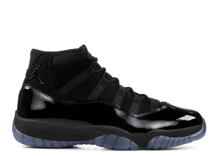 JORDAN RETRO 11 ‘CAP AND GOWN’