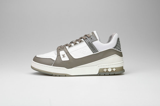 LOUIS VUITTON TRAINER SNEAKERS