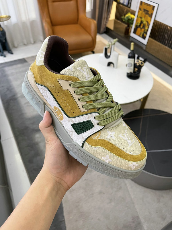 LOUIS VUITTON TRAINER SNEAKERS