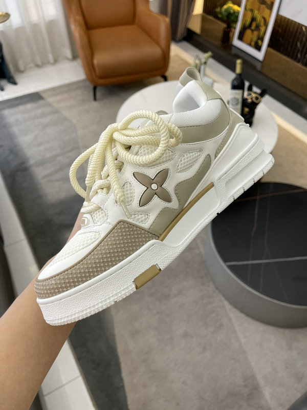 LOUIS VUITTON TRAINER SNEAKERS