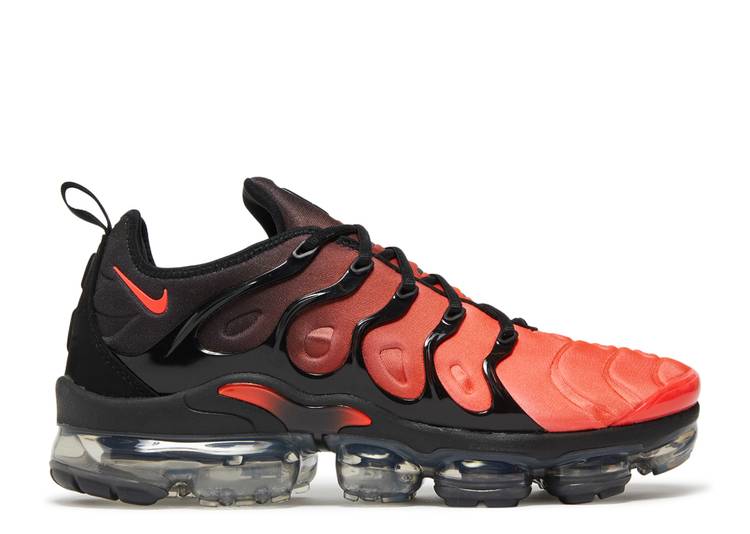 AIR VAPORMAX PLUS ‘BLACK CRIMSON GRADIENT’