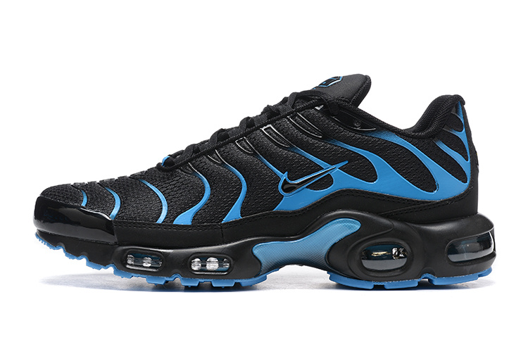 AIR MAX PLUS TN ‘BLACK UNIVERSITY BLUE’