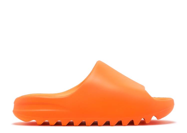 CHANCLAS YEEZY ‘ENFLAME ORANGE’