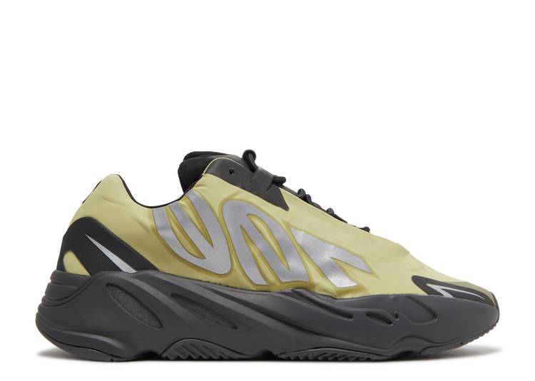 YEEZY BOOST 700 MNVN ‘RESIN’