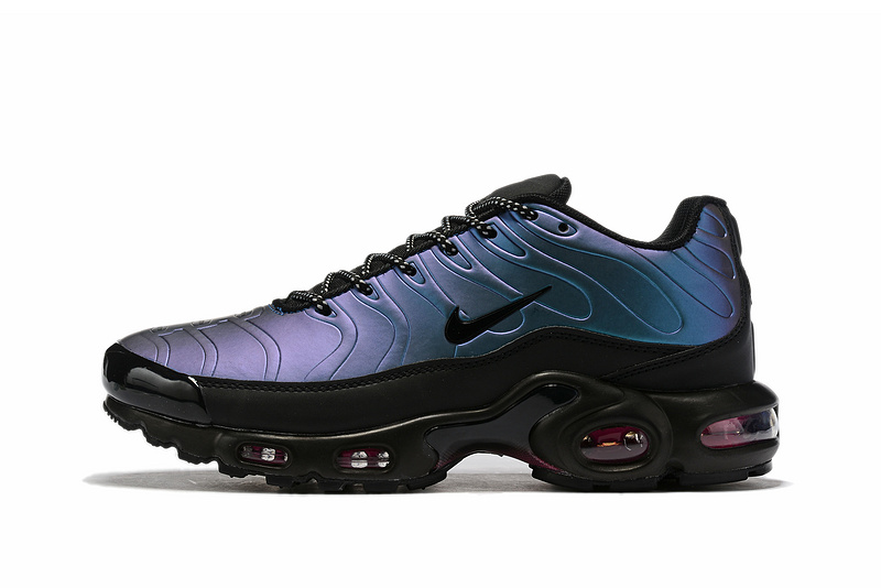 AIR MAX PLUS TN ‘THROWBACK FUTURE’